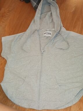 Victoria Sport Light Gray Hooded Zip-Front Women's Top